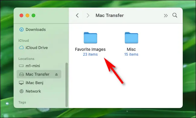 In this way we have been able to copy the files to the USB flash drive from Mac.